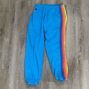 aviator blue sweats only worn once just dont like the color on me :)